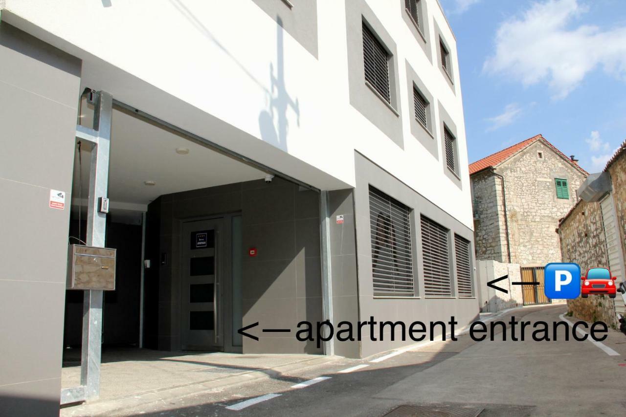 Maja Apartment *